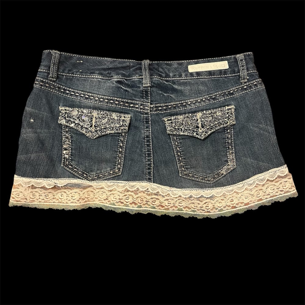 Image of CUTIE SKIRT