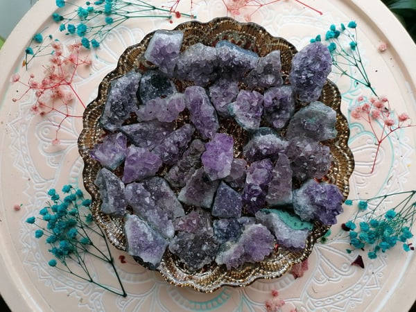 Image of Amethyst medium clusters 