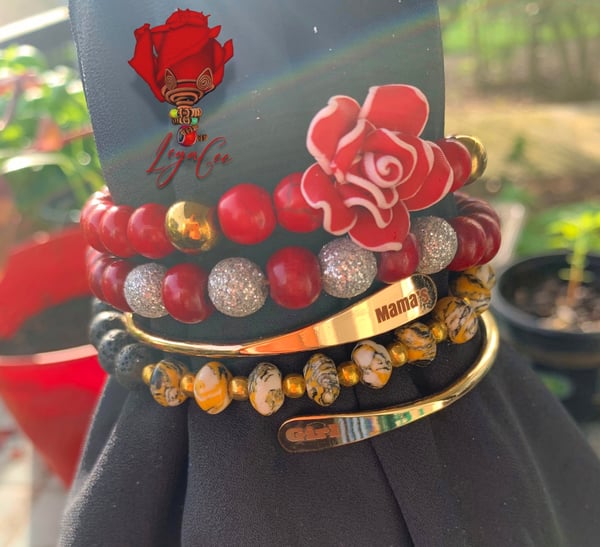 Image of A ROSE FOR MAMA