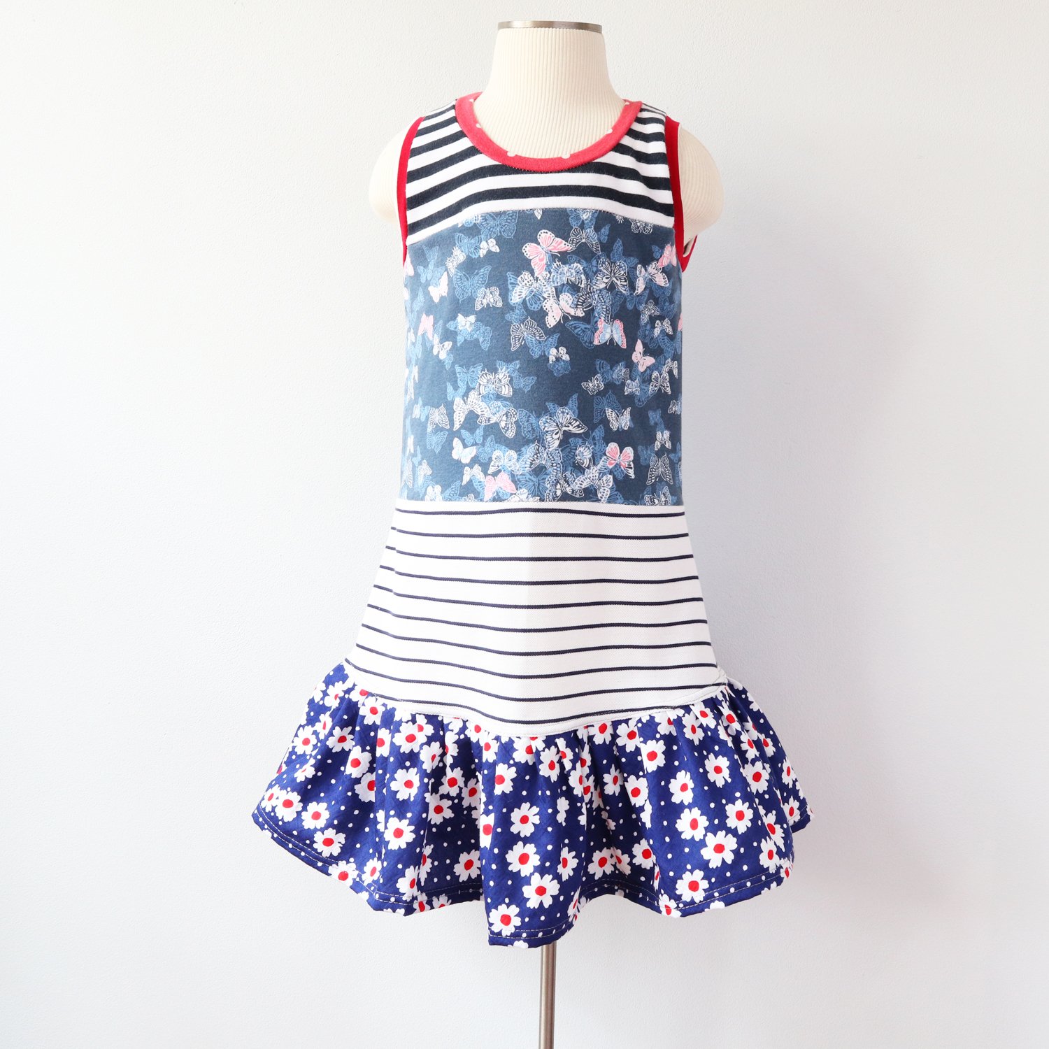 Daisy Butterfly Stripe Vintage Fabric Upcycled 4 5 Courtneycourtney Tank Shift Dress Red White Blue Courtneycourtney