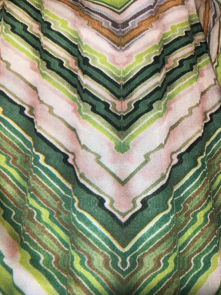 1970s geometric print halter-neck  Image 5