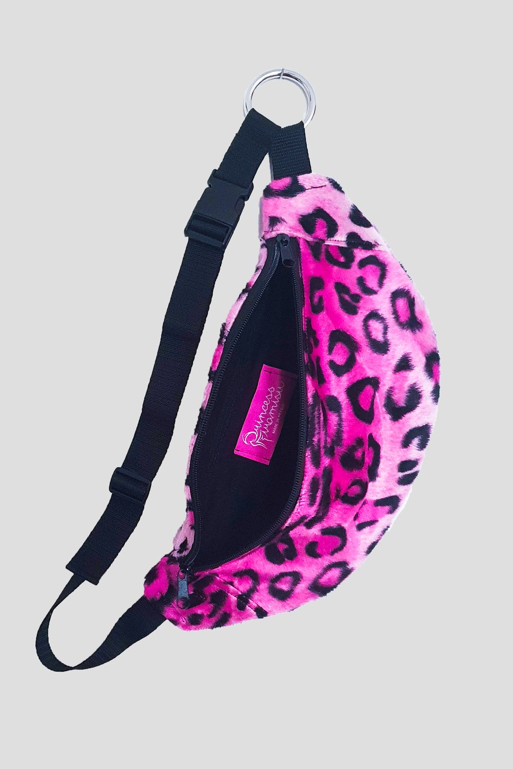 Image of Panther Fannypack 