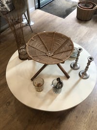 Image 2 of Table basse ronde 