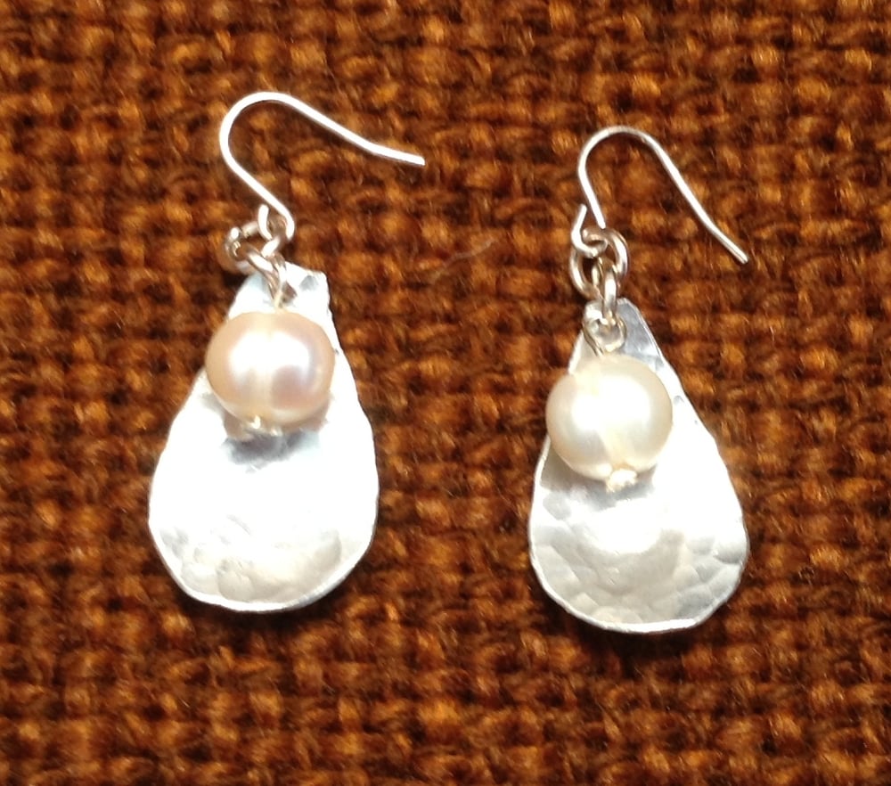 Image of Mini Mussell  Ear rings.