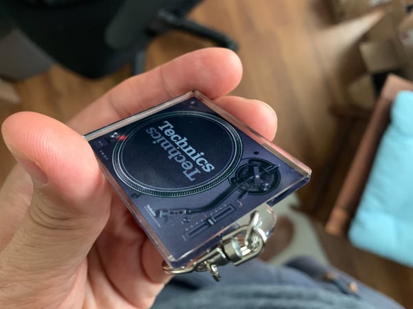 Image of SL 1210 keychain