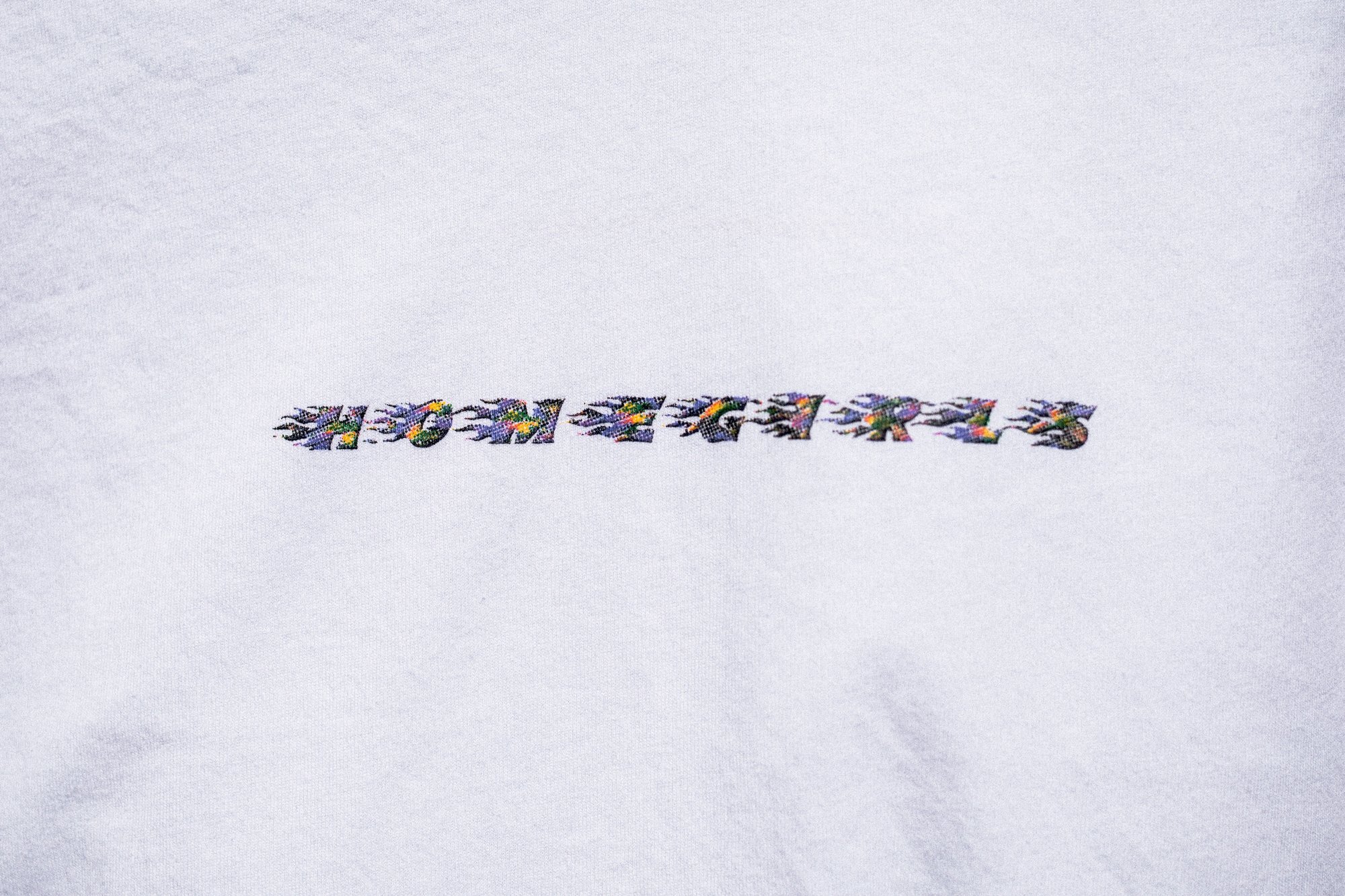 Image of HOMEGIRLS shirt white/holo