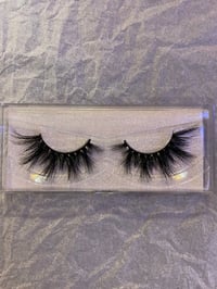 “Feisty” Lashes