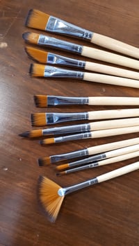 Image 3 of Artist's Paint Brush Set 
