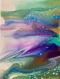 Image 2 of Chartreuse green/blue flow