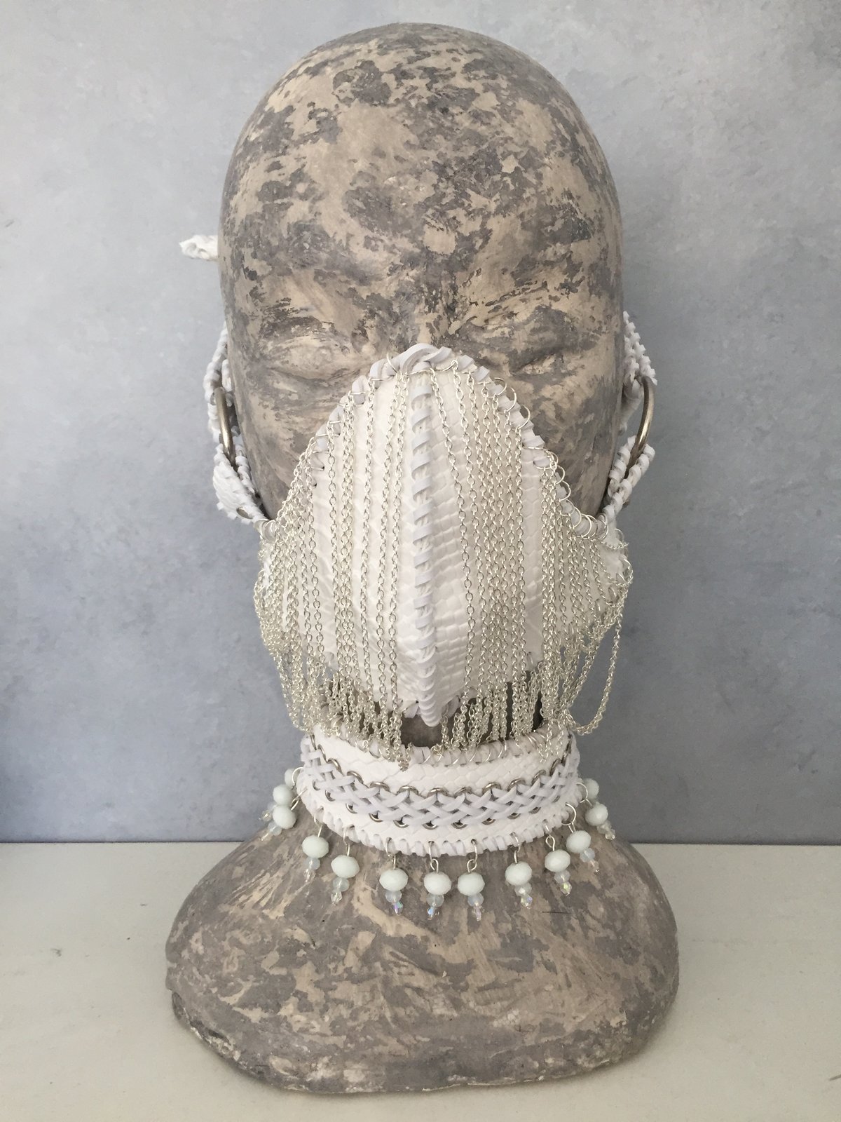 Mask with chain Kerris Spencer