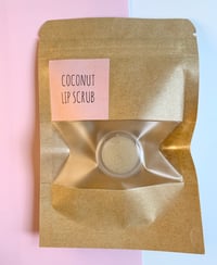 coconut lip scrub