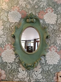 Image 3 of Miroir patiné vert de gris 