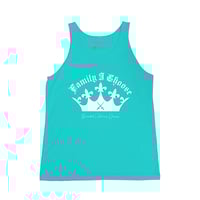 QUEENS FAMILY large logo