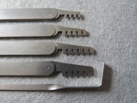 Image 1 of Comb Pick Set End Of Line