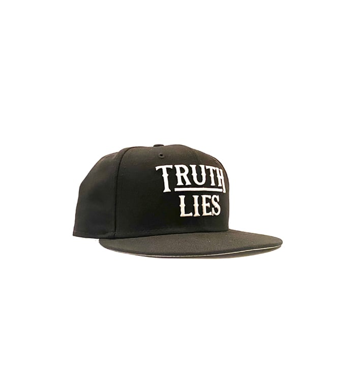Image of 2520 X NEW ERA TRUTH OVER LIES 9FIFTY SNAPBACK - BLACK