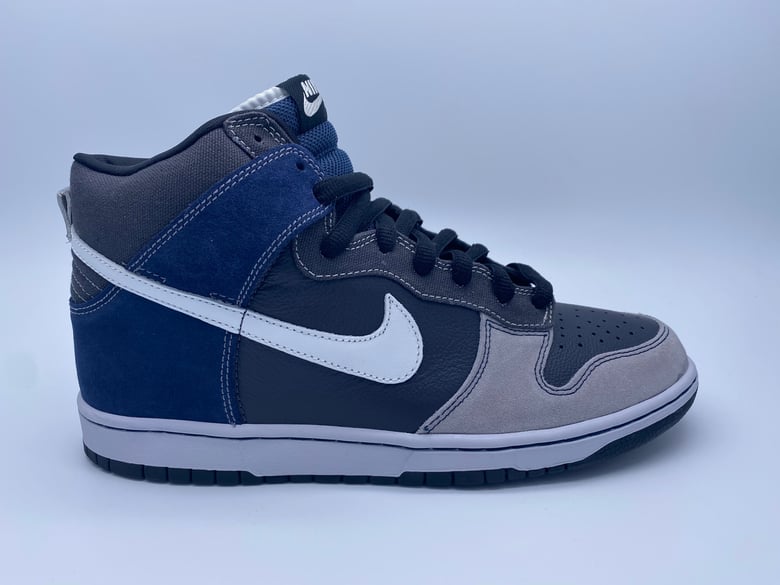Image of NIKE DUNK HIGH PRO SB "UN-FUTURA"