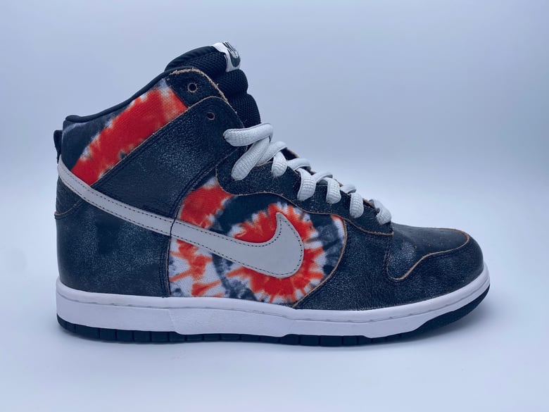 Image of NIKE DUNK HIGH PRO SB "HUF"