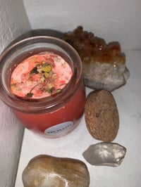 Image 3 of VANILLA ORANGE CUPCAKE w/ Red Jasper & Carnelian CANDLE