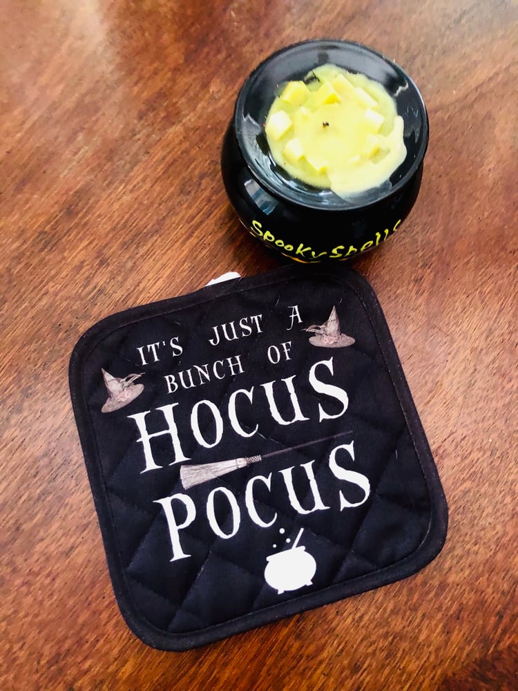 Image of Hocus Pocus Pot Holder 