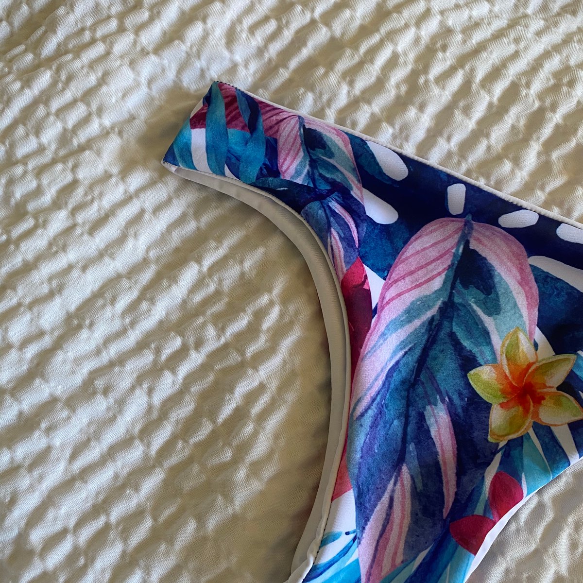 Image of SAMPLE LULU : WATER COLOR TROPICS X WHITE 