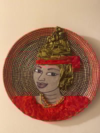 “WOMAN SIGNARE DE ST LOUIS” HOME DECOR