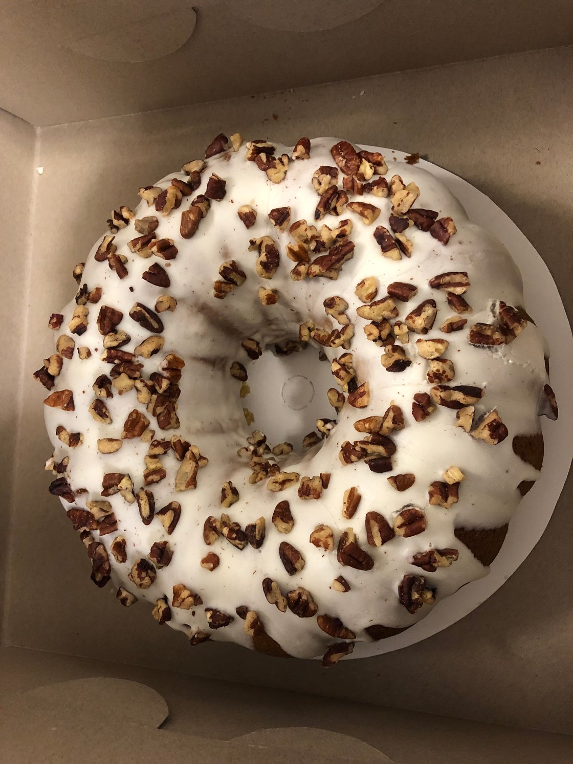 Image of Lip Bitting Butter Pecan Bundt Cakes 