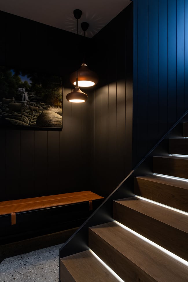 STILLWATER BENCH IN TORCHED TASMANIAN OAK - TAN LEATHER