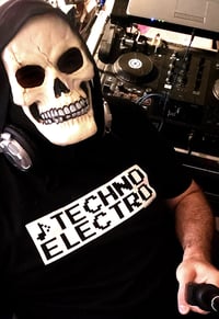 Image 3 of TECHNO ELECTRO Shirt