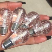 Light bulbs clear  lipgloss 🤍.