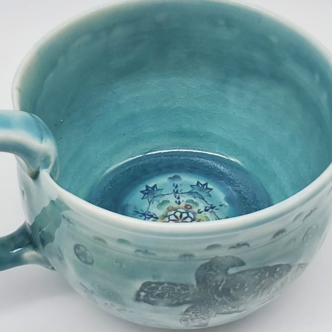 Swimming Sea Turtle Mug