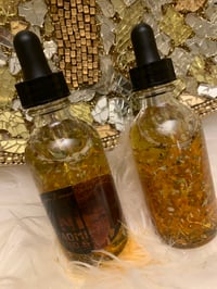 Yoni Oil (Calendula Oil & Peppermint)