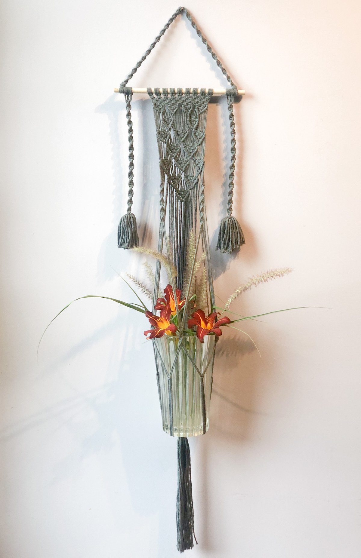 Image of Tassel Macrame Vase Wall Hanger