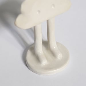 Image of Kumu ceramic sculpture - white