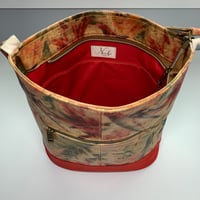 Image 4 of Dahlia Bag in tropical Watercolor &Red Cork w/waterproof lining