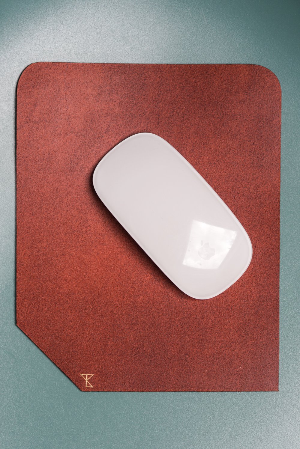 DPY leather mousepad