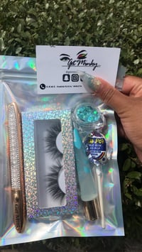 Lash bag w/Bedazzled pen 