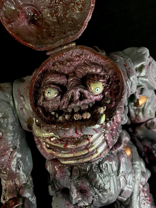 Image of Daigomi Miscreated II (1-off Deluxe Custom)