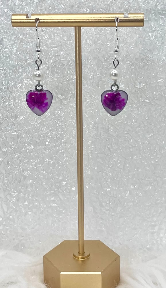 Image of VIOLET FLORAL PEARL DANGLES