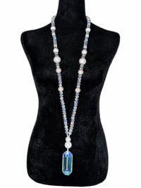  Iridescent  Crystal 