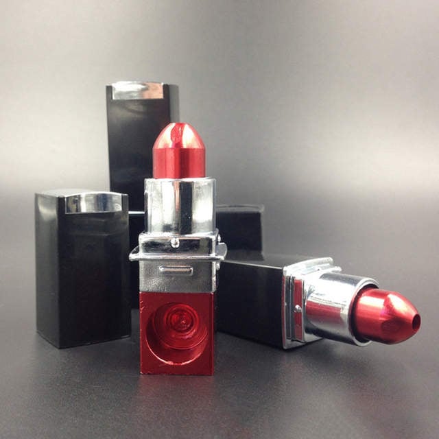 Image of Lipstick 💄 Pipe