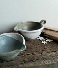 Image 3 of Pouring bowl in Seascape