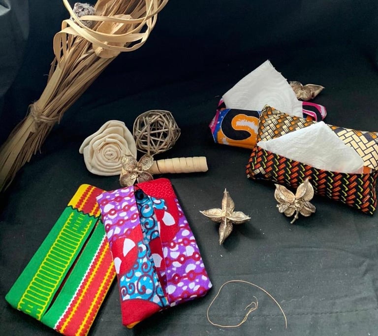 ACHOO -  ASSORTED TISSUE HOLDERS