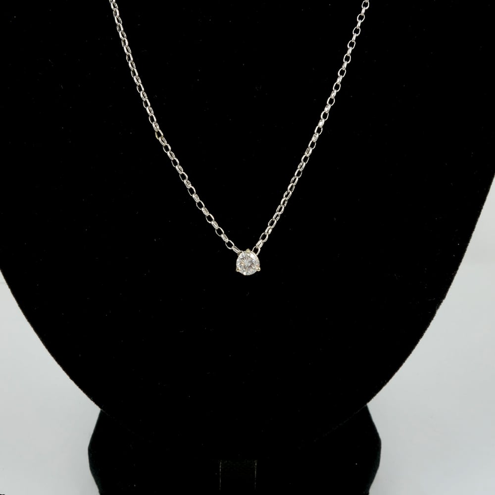Image of 9ct white gold diamond solitaire pendant 