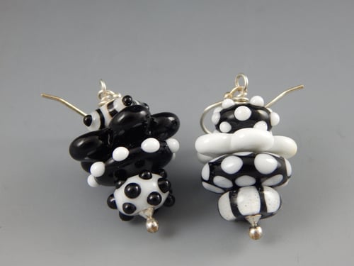 Image of Artisan Glass • Black & White Stacks