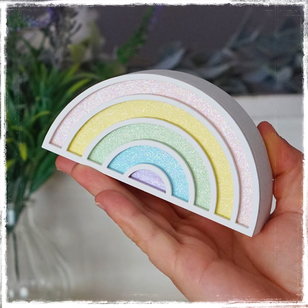 Image of Pastel Rainbow - Freestanding 