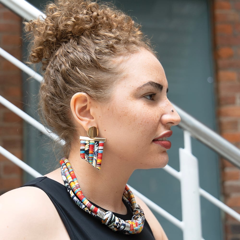 Image of Multicoloured Rope Statement Necklace – Orange