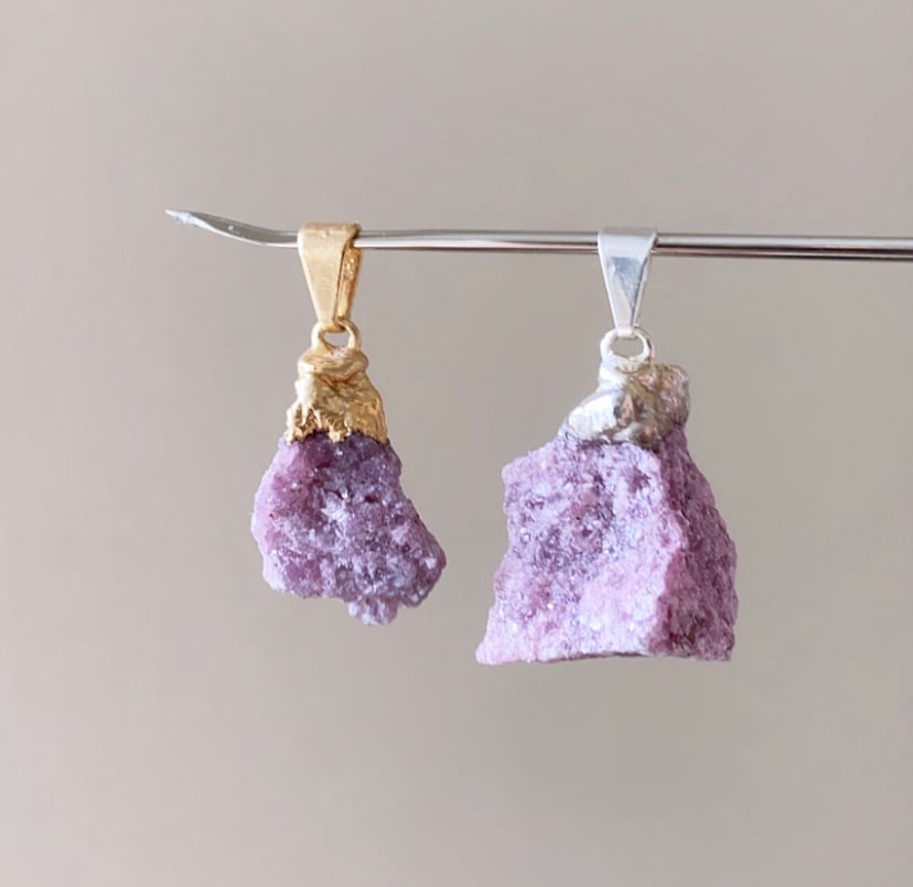 Image of LEPIDOLITE necklace