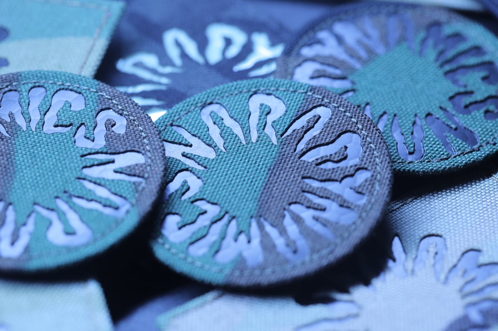 NARA CIRCLE WOODLAND BLACK FOIL
