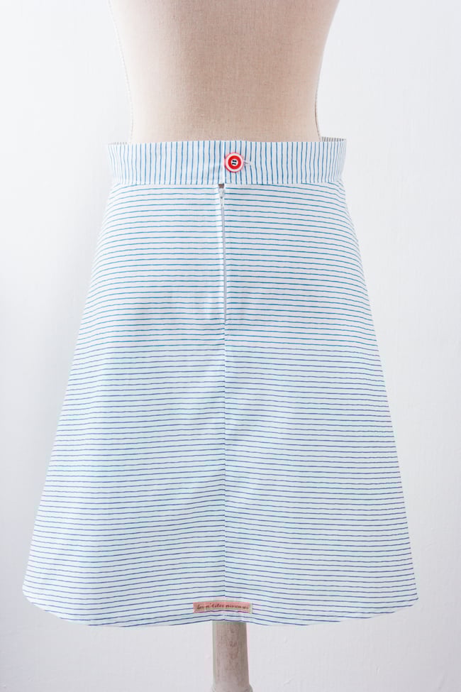 Jupe rayée bouton orange