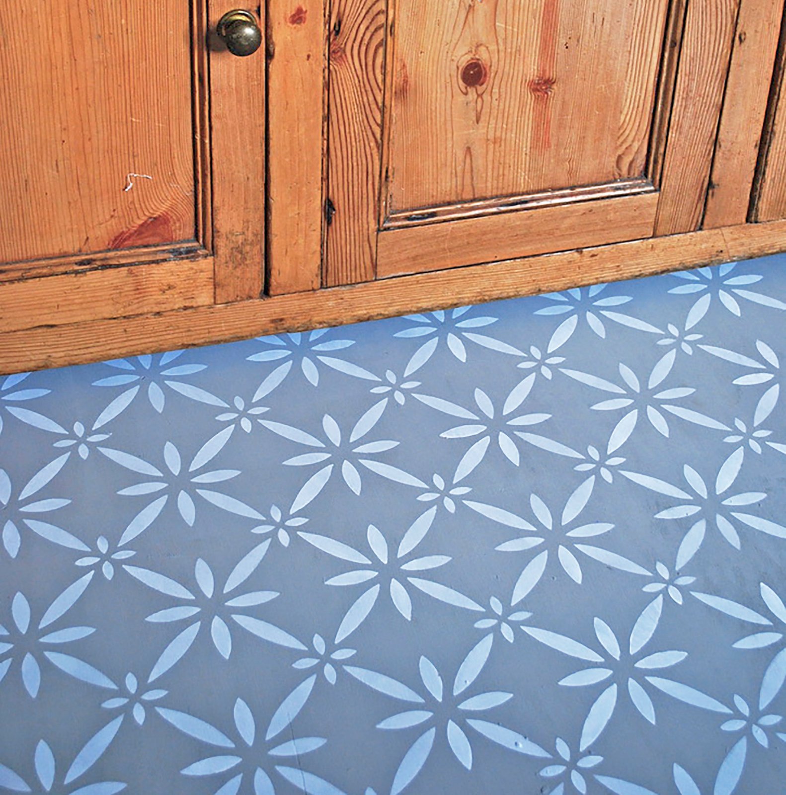 Clementina Floor Stencil For Floors Walls Furniture And Fabric   Clementina Floor Stencil 